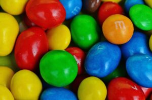 自毛植毛でM字を改善するには何株必要？